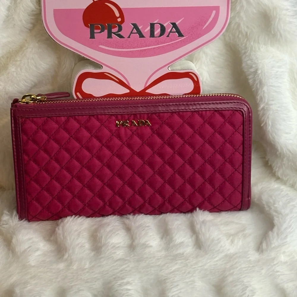 Prada Fuchsia Quilted Wallet - Picture 2 of 12
